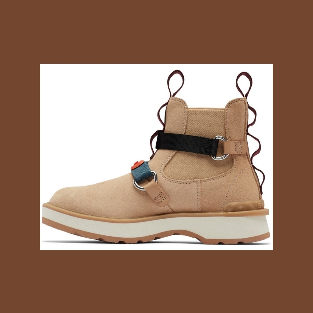 SOREL HI-LINE CHELSEA BOOTS. - Picture 6 of 8